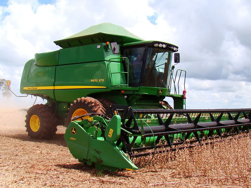 /14230agro0803.jpg